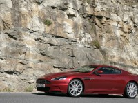 Aston Martin DBS photo