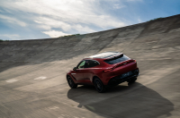 Aston Martin DBX photo