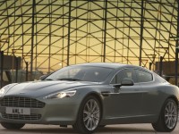 Aston Martin Rapide photo