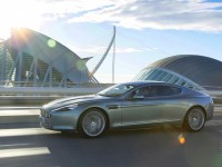 Aston Martin Rapide photo