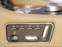 Aston Martin Rapide photo