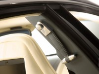 Aston Martin Rapide photo