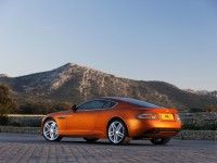 Aston Martin Virage photo